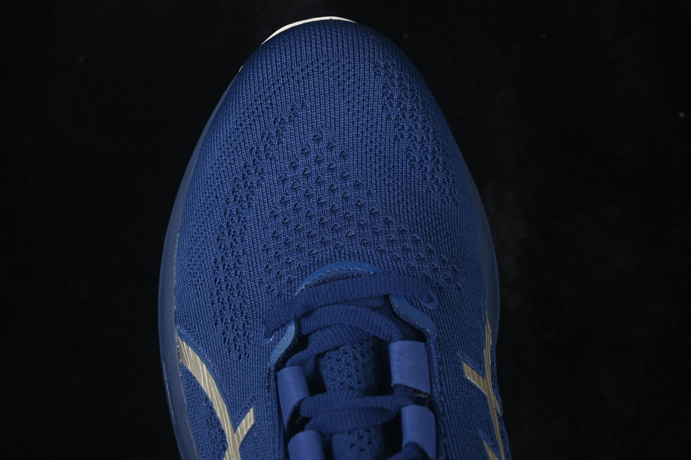 All Categories Asics Asics Series Asics Gel-Nimbus 26 1011B946-400